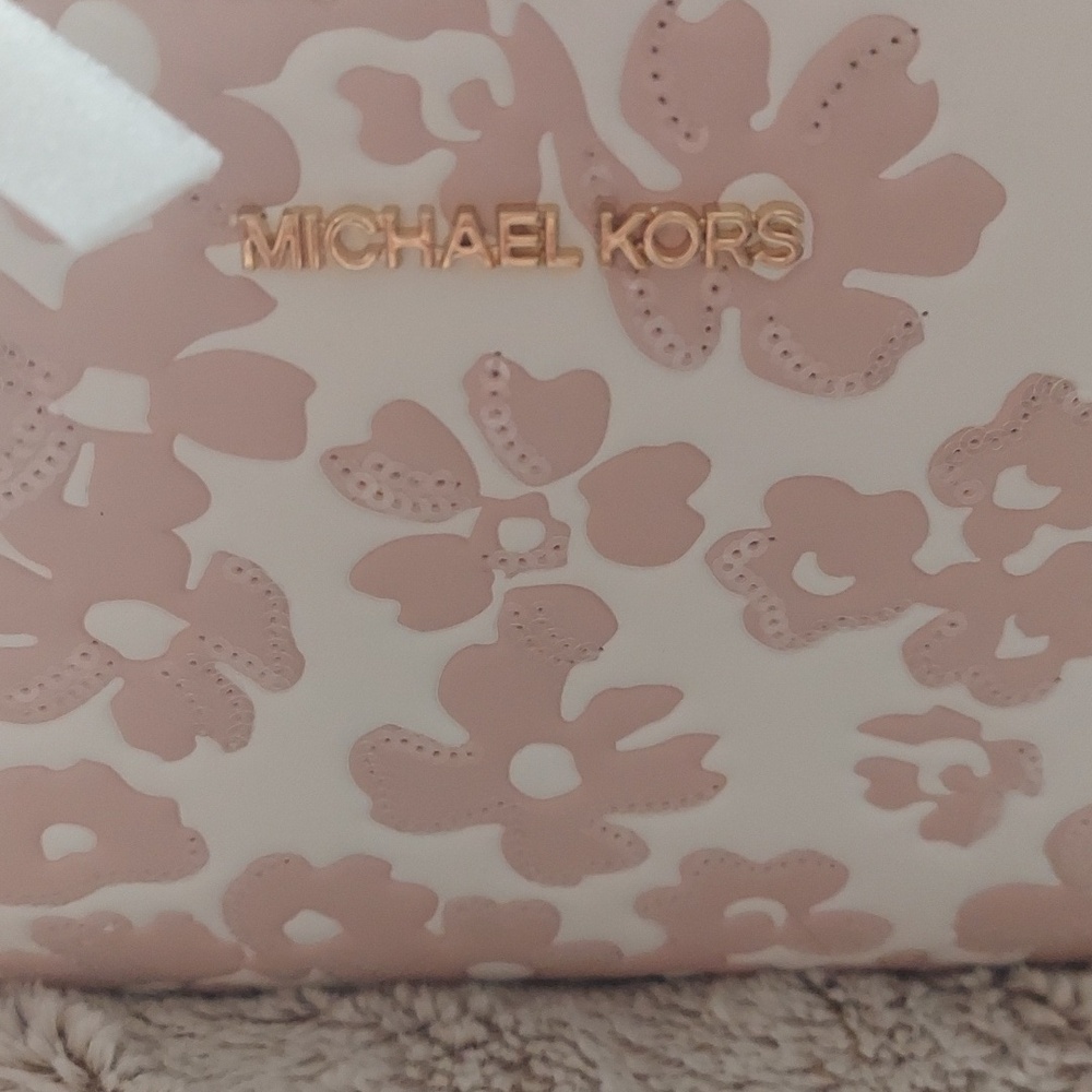 Michael Kors Pink Floral Sequins Jet Set Travel Cross Body - Picture 3 of 8